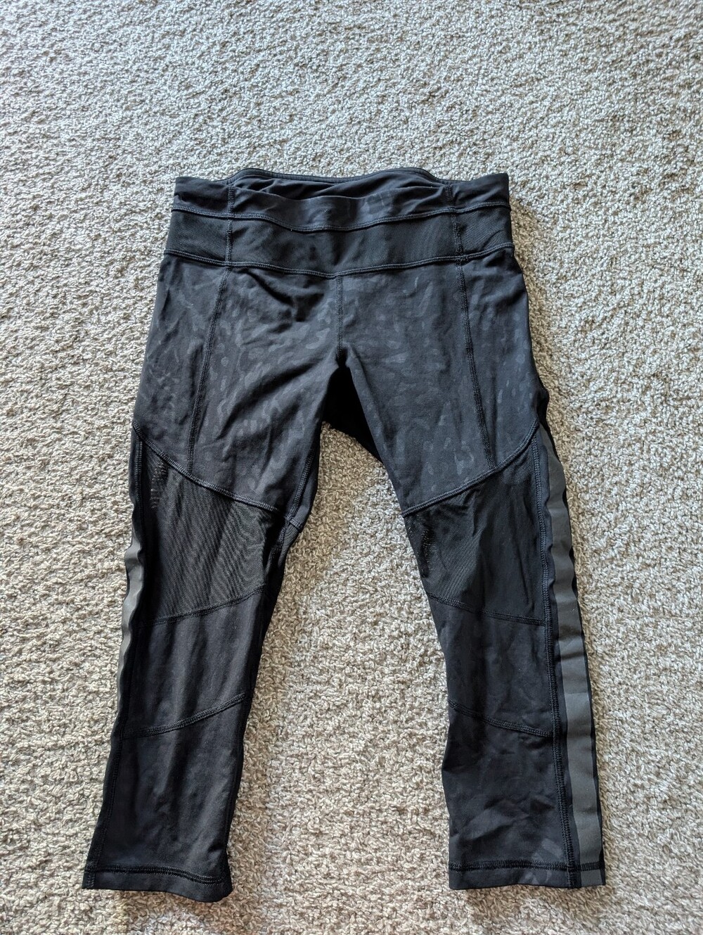 Leopard Print Lululemon 3/4 Leggings